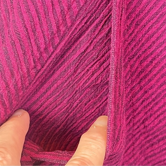 MILL VALLEY Hobo Linen Blend Shirt Asymmetrical Shark Bite Top Purple Striped - Picture 11 of 14